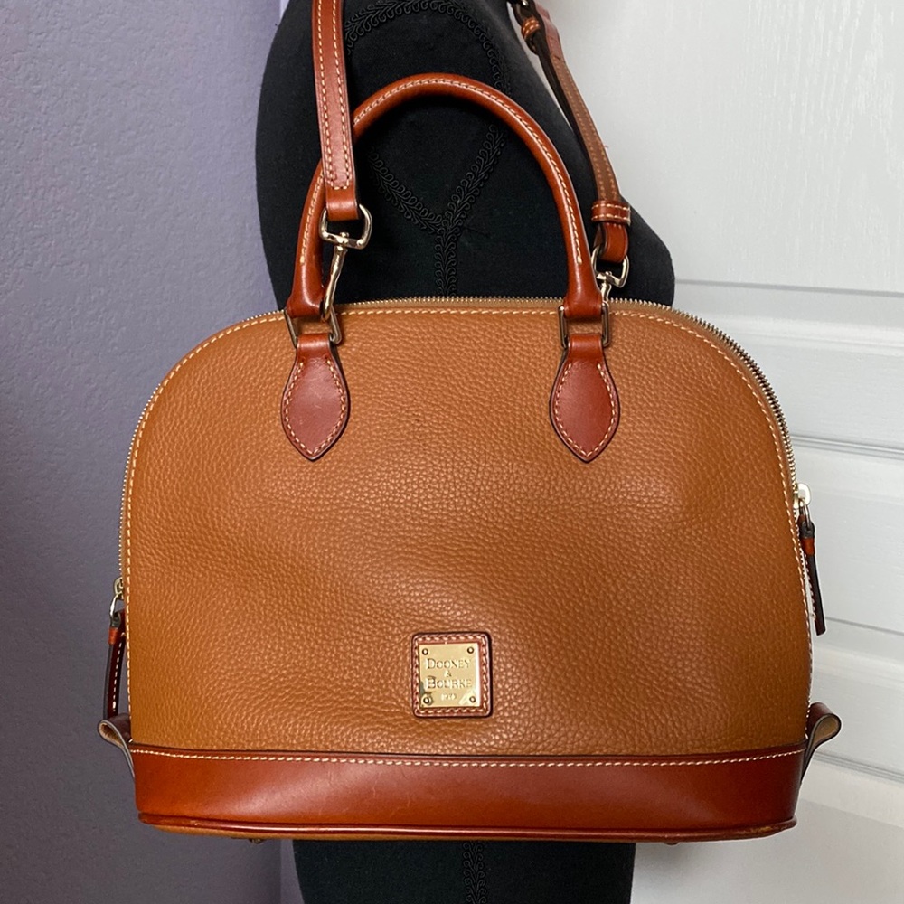 EUC Dooney and Bourke style R343 cognac/saddle brown satchel hand bag - Picture 1 of 13